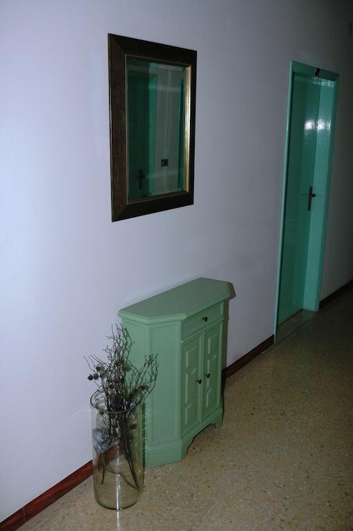 Villa Linda Affittacamere Bellaria-Igea Marina Exterior foto