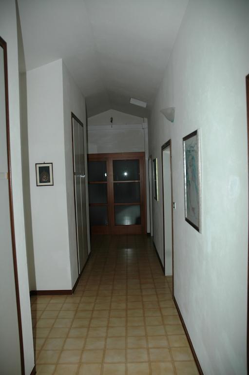 Villa Linda Affittacamere Bellaria-Igea Marina Exterior foto